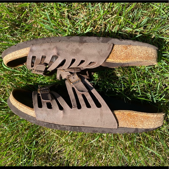 Birkenstocks size 8/38 - Picture 3 of 7